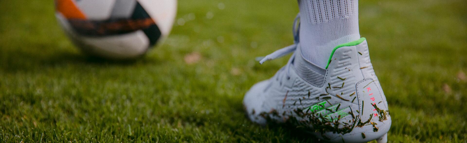 Comment bien laver et entretenir ses chaussures de foot