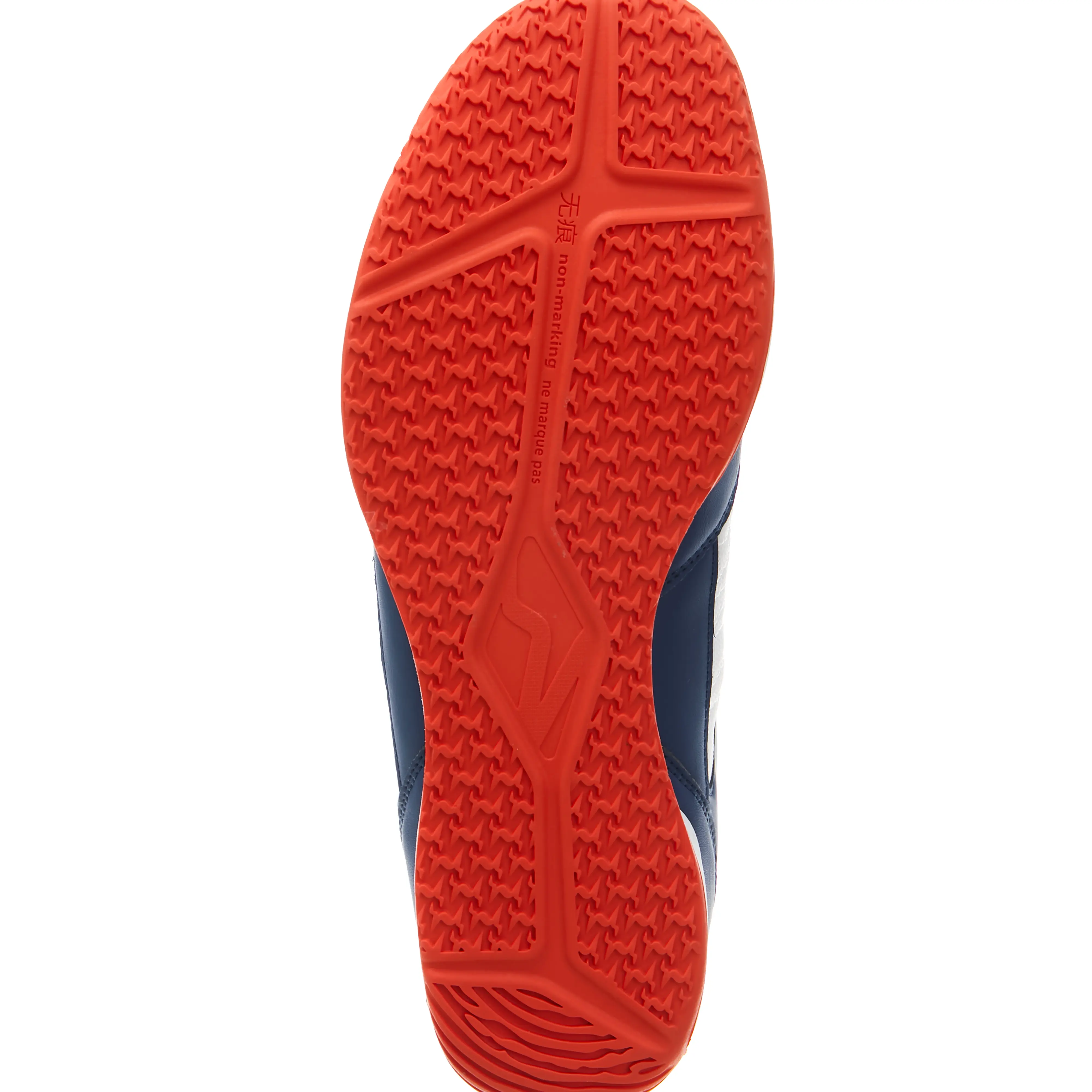 can running shoes be used for badminton