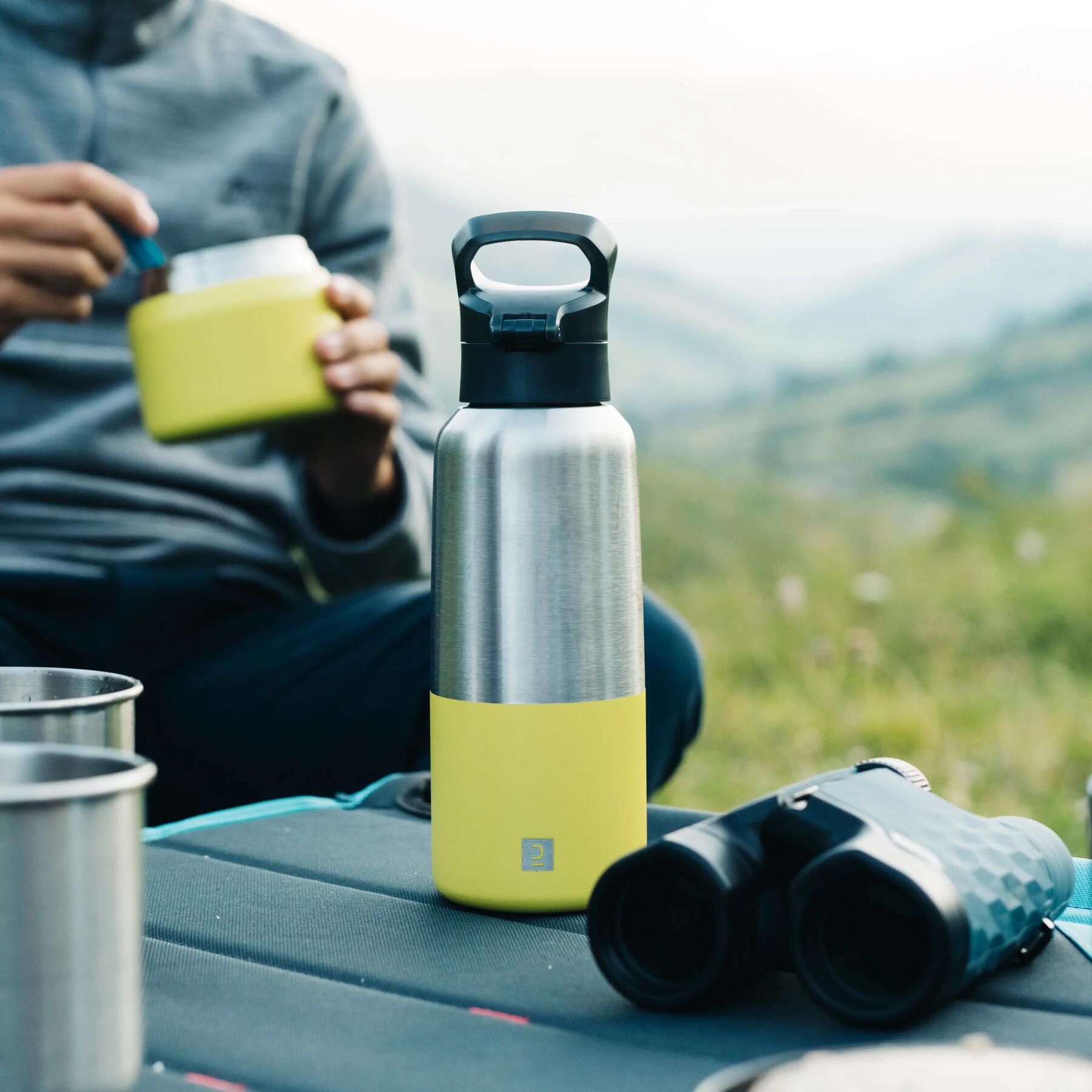 comment bien choisir une gourde ou une poche à eau pour camper ou randonner ?