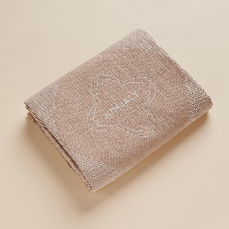 SERVIETTE DE YOGA SALUTATIONS AU SOLEIL BEIGE
