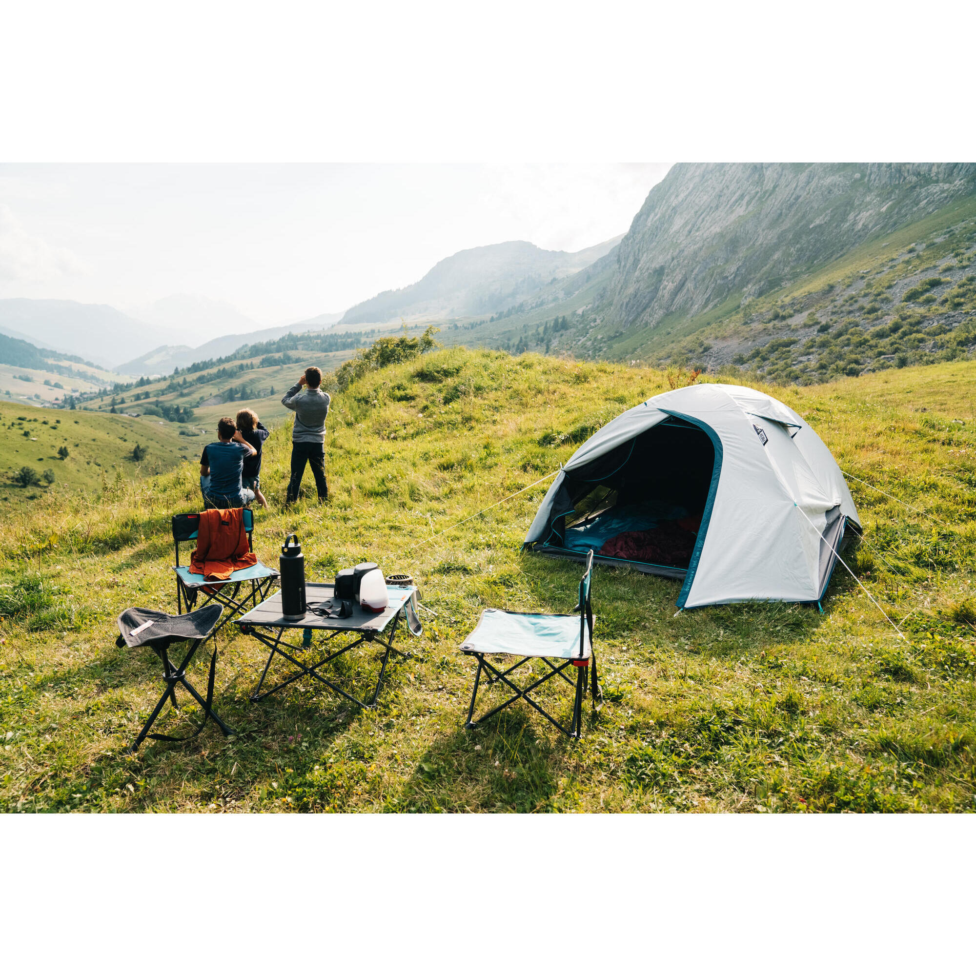 Decathlon fresh top and black 3