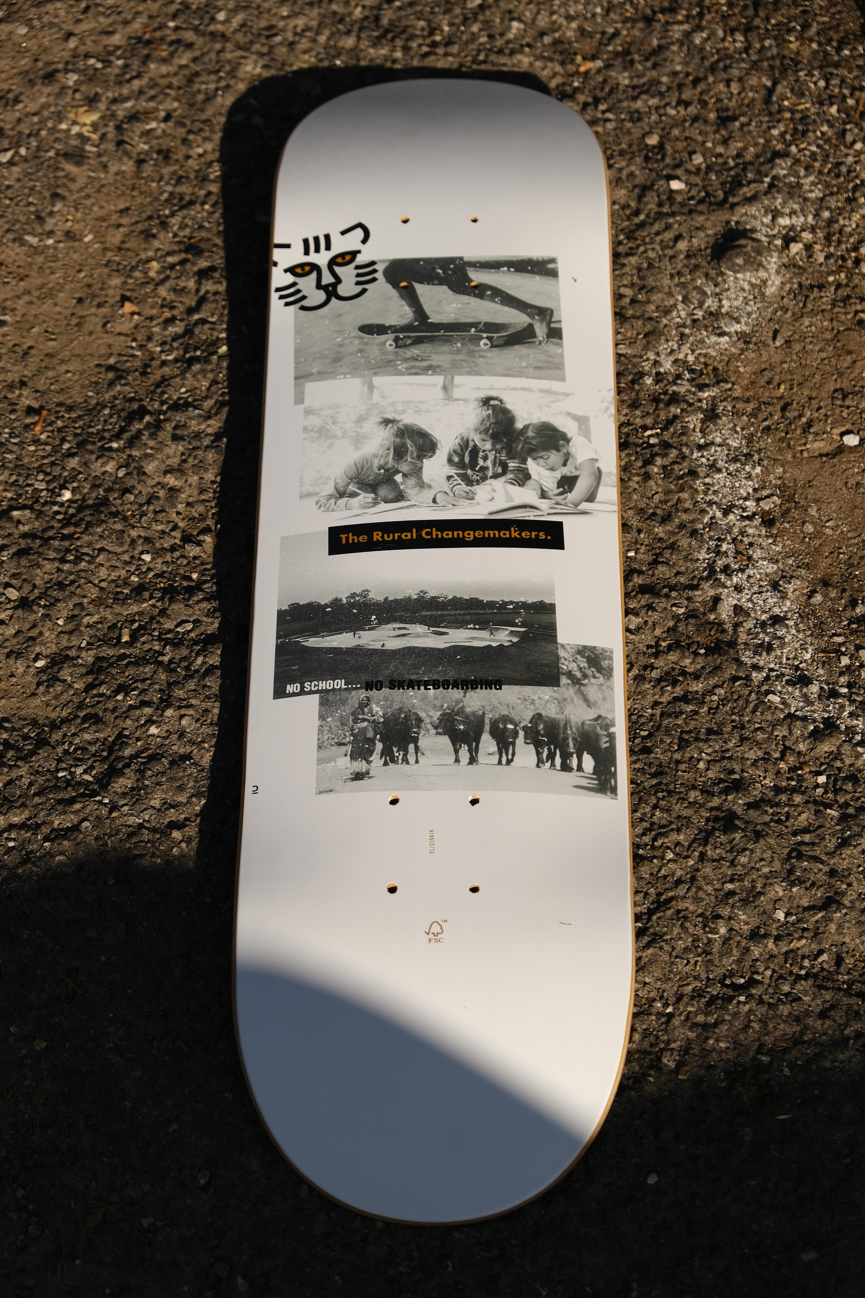 Skateboardová deska z javoru DK120 Rural Changemarkers velikost 8"  11/17