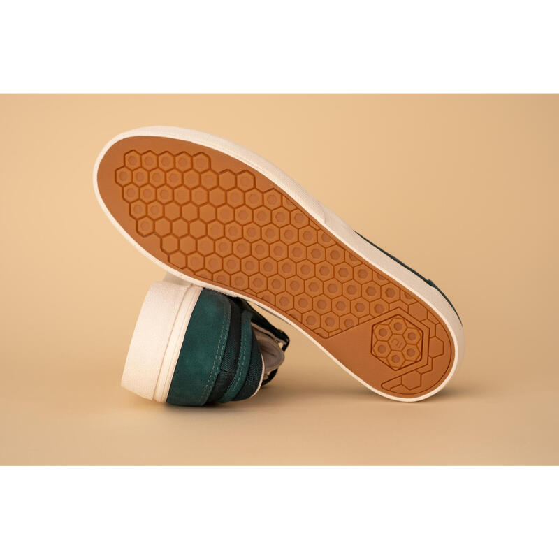 Calçado Vulcanizado de Skate Adulto VULCA 500 II Verde/Branco