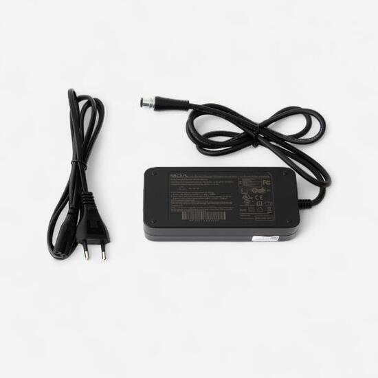 Ladegerät für E-Scooter R900E und R920E