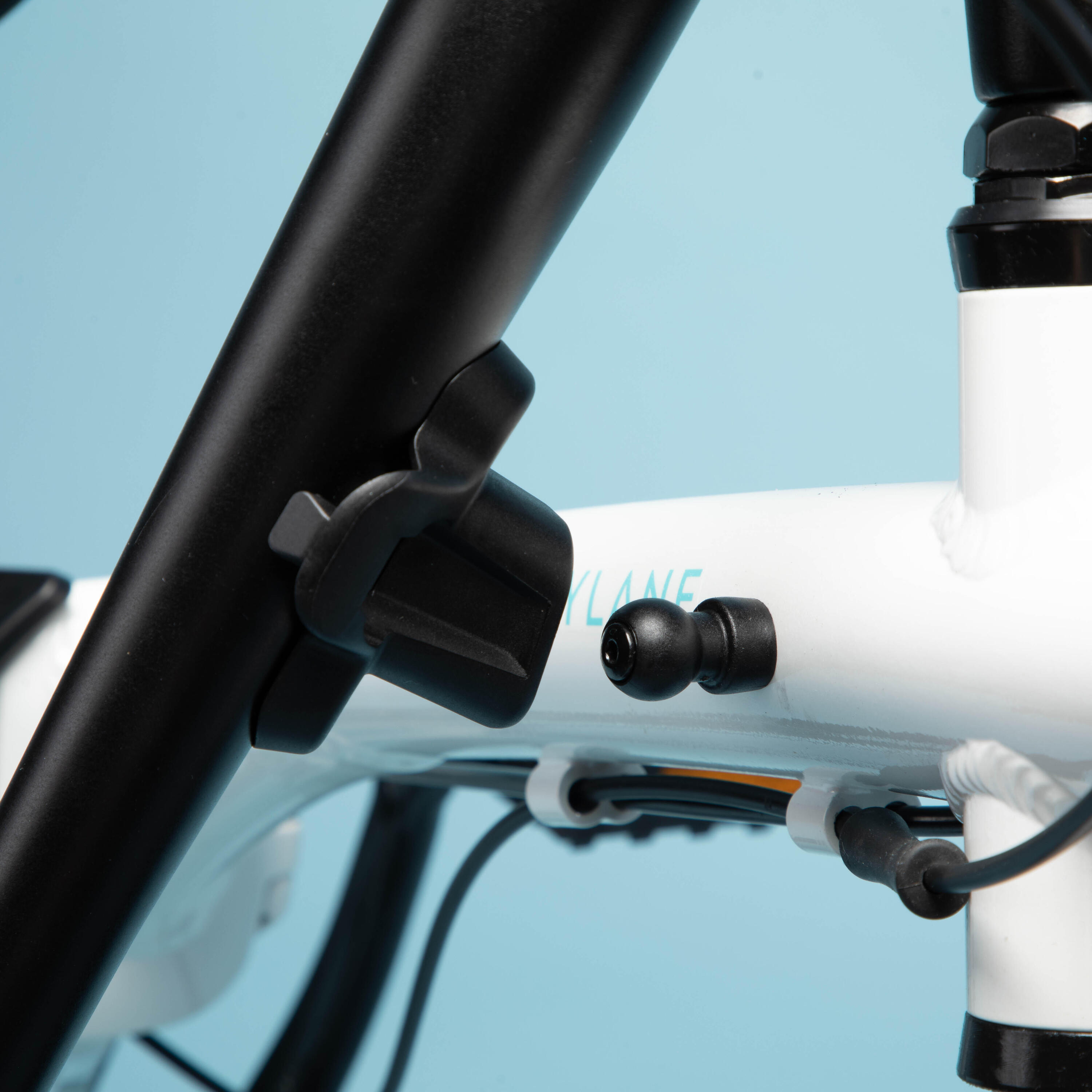 20 Inch FOLDING BIKE btwin 500 - WHITE 8/21