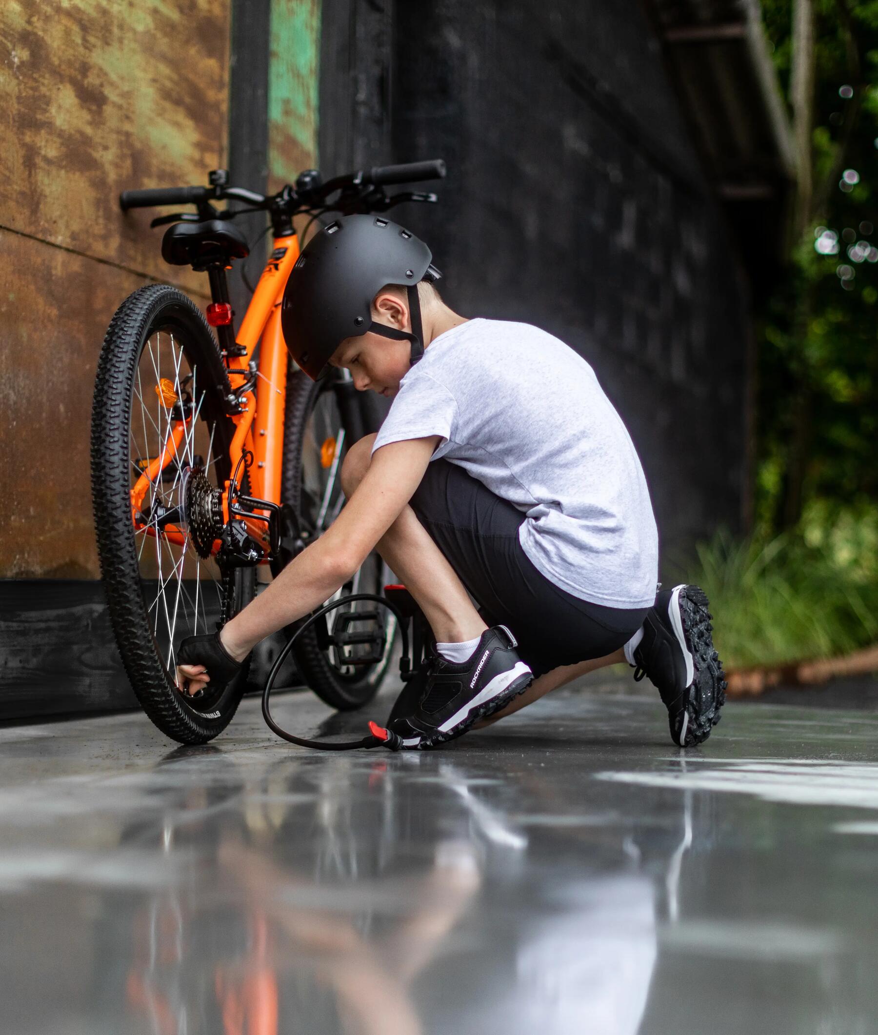Prima uscita in bici con il tuo bambino: tutto quello che c'è da sapere