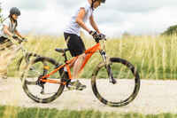 Kids' 26-inch lightweight aluminium mountain bike, orange