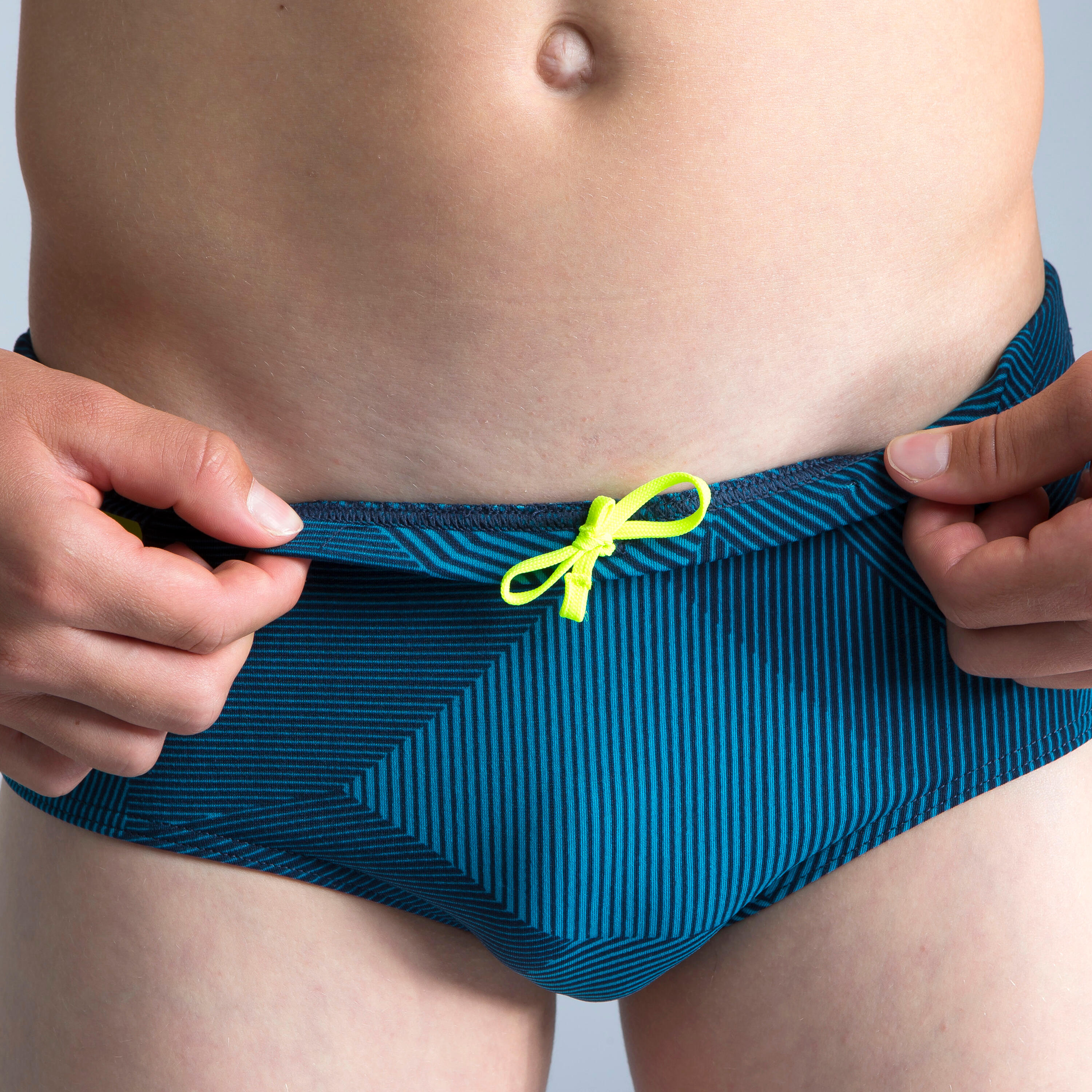 SWIMMING TRUNKS SQUARE-CUT BRIEFS 900 - LINES BLUE 4/4