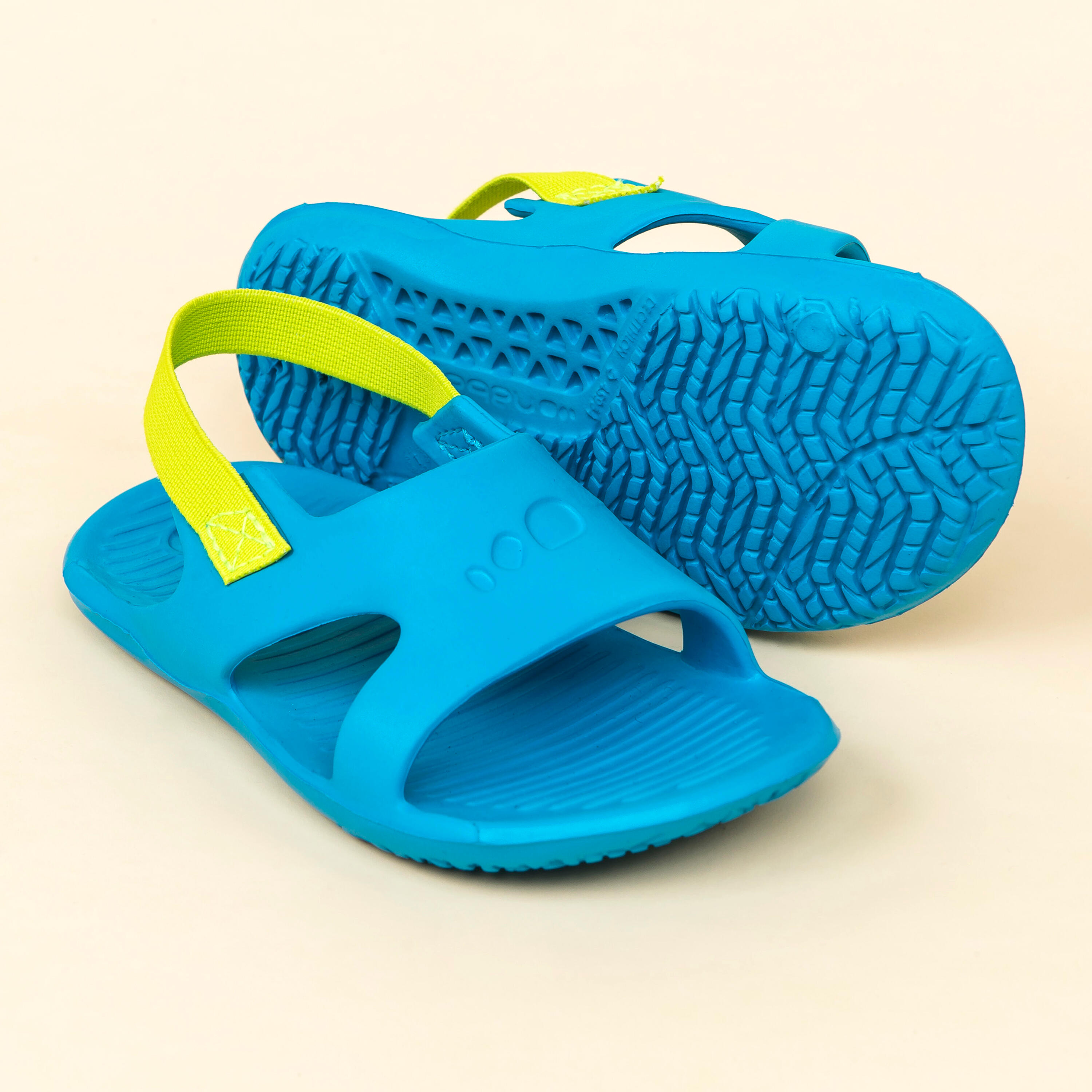 Chanclas piscina Ni o pala azul amarillo Decathlon