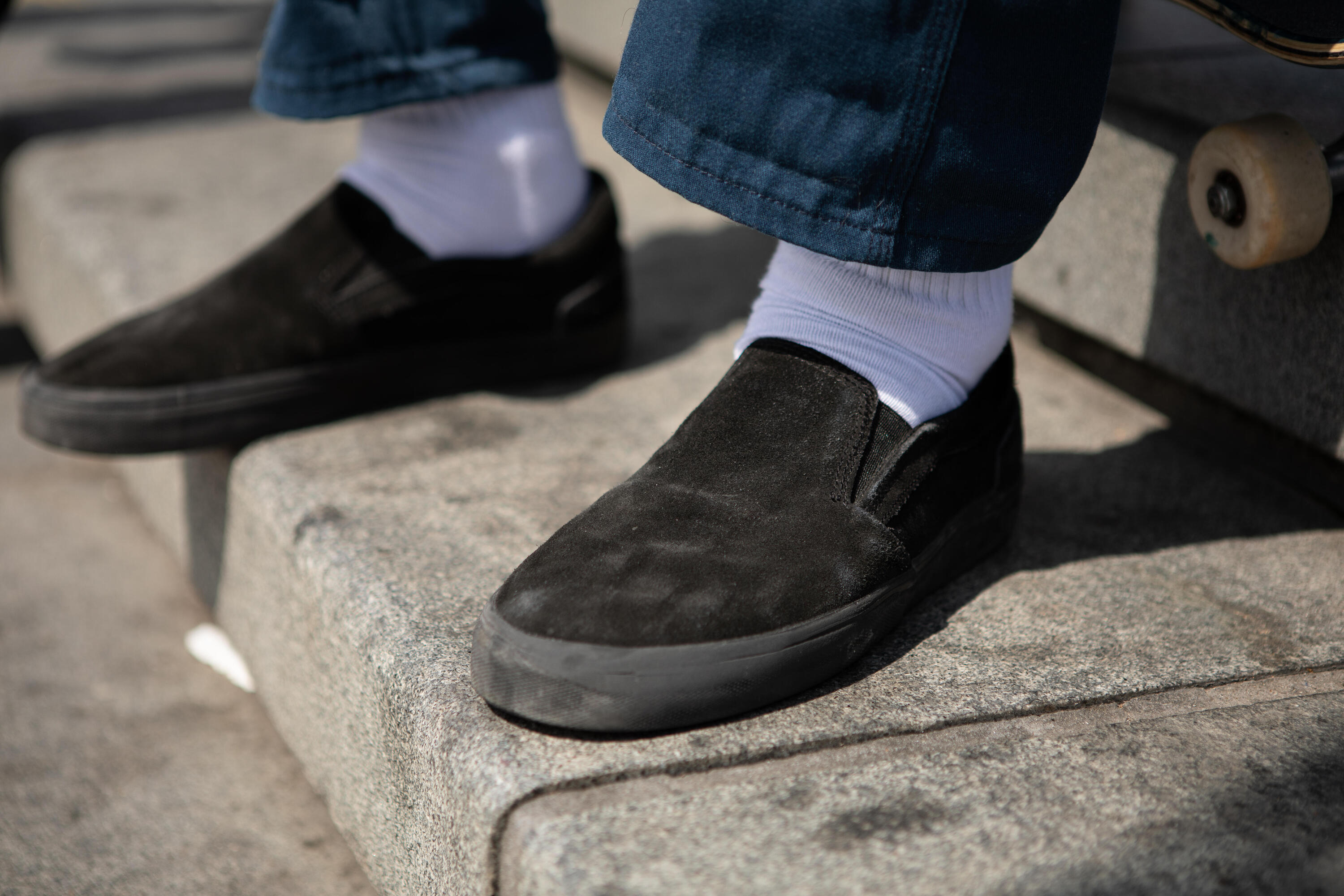 Chaussures basses de skateboard sans lacets adulte VULCA 500 slip-on noire 12/22