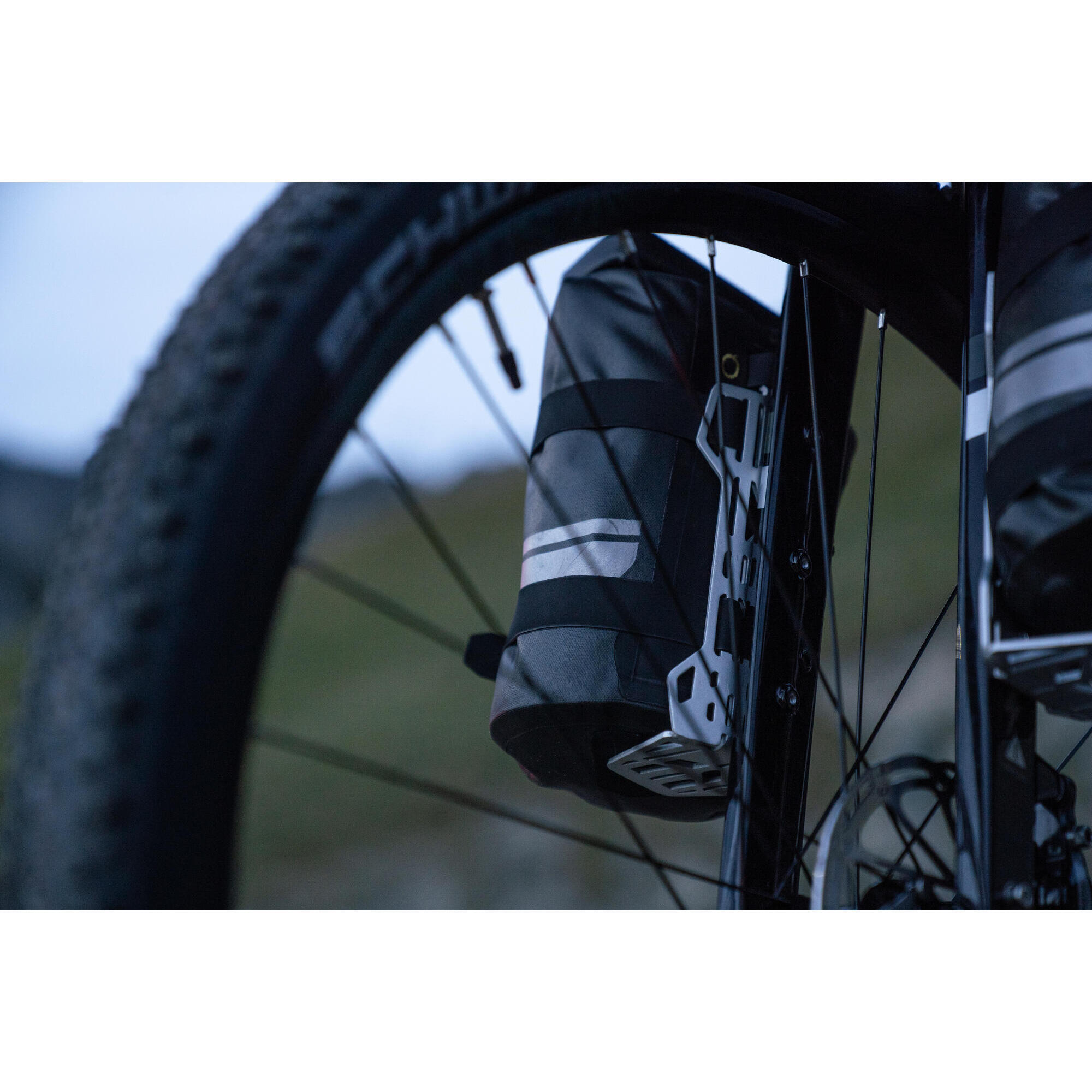 Support pour sacoche de fourche - Cargo Cage - RIVERSIDE