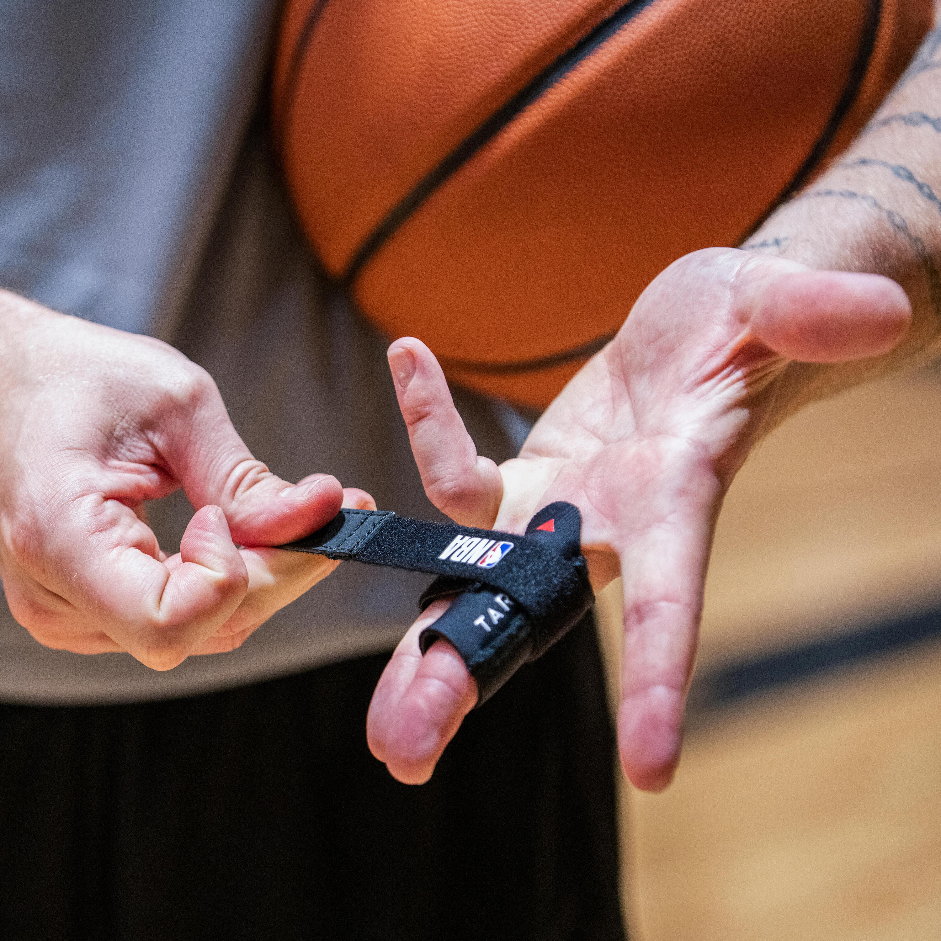 Vingerbrace NBA Strong 500 zwart 10/11