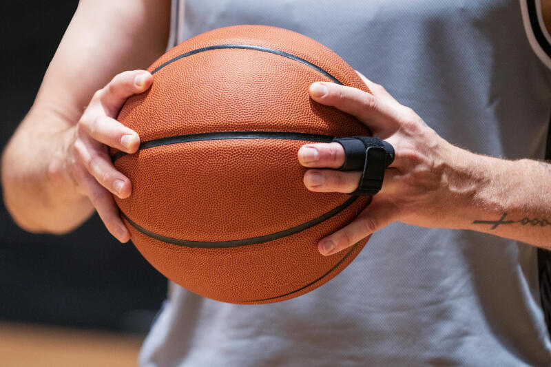 Opaska na palec dla kobiet i mężczyzn Tarmak NBA Strong 500