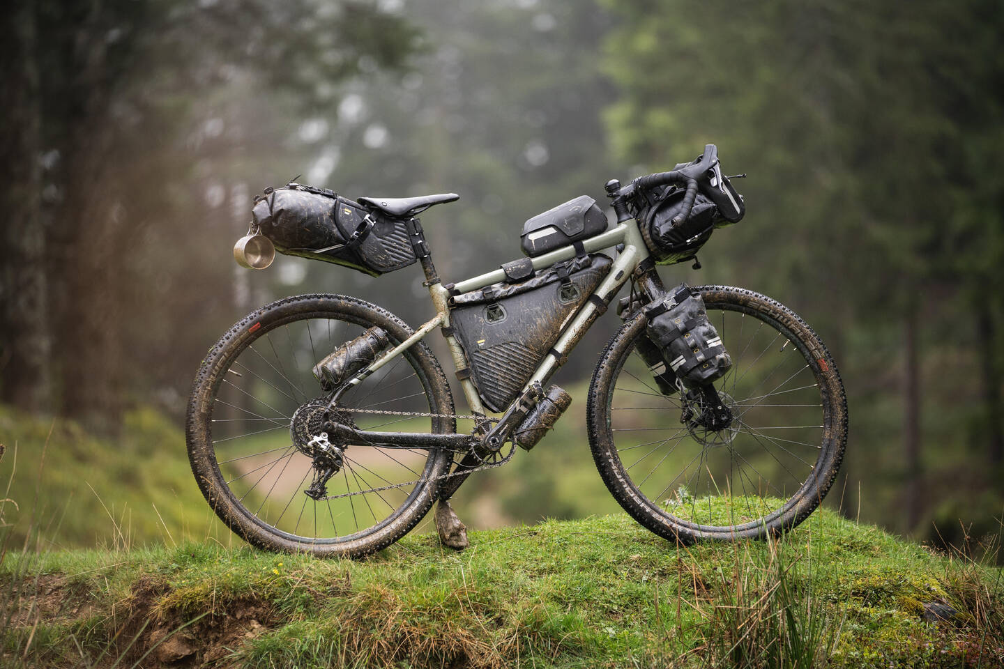 Bikepacking-Taschen-Serie ADVT 900