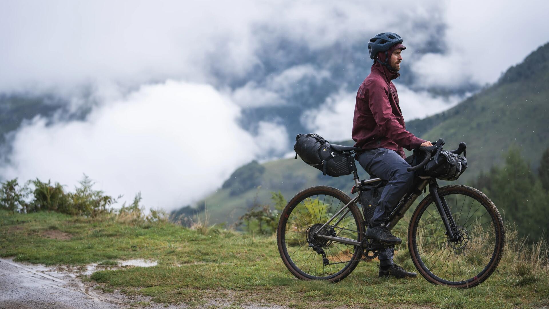 WATERPROOF GRAVEL RIDING OVERTROUSERS