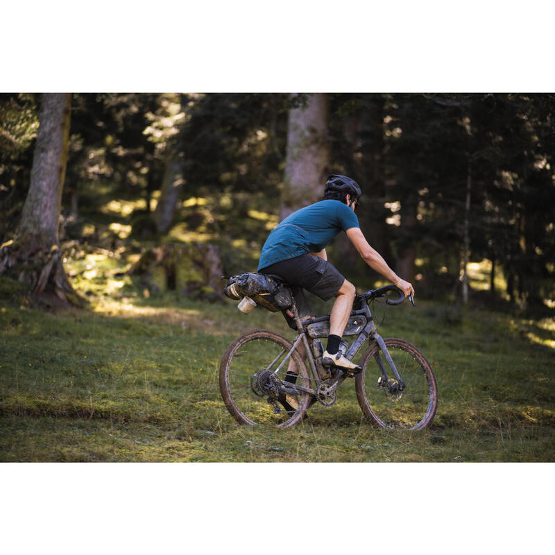 Polo voor gravelbiken bikepacking merinowol cederblauw