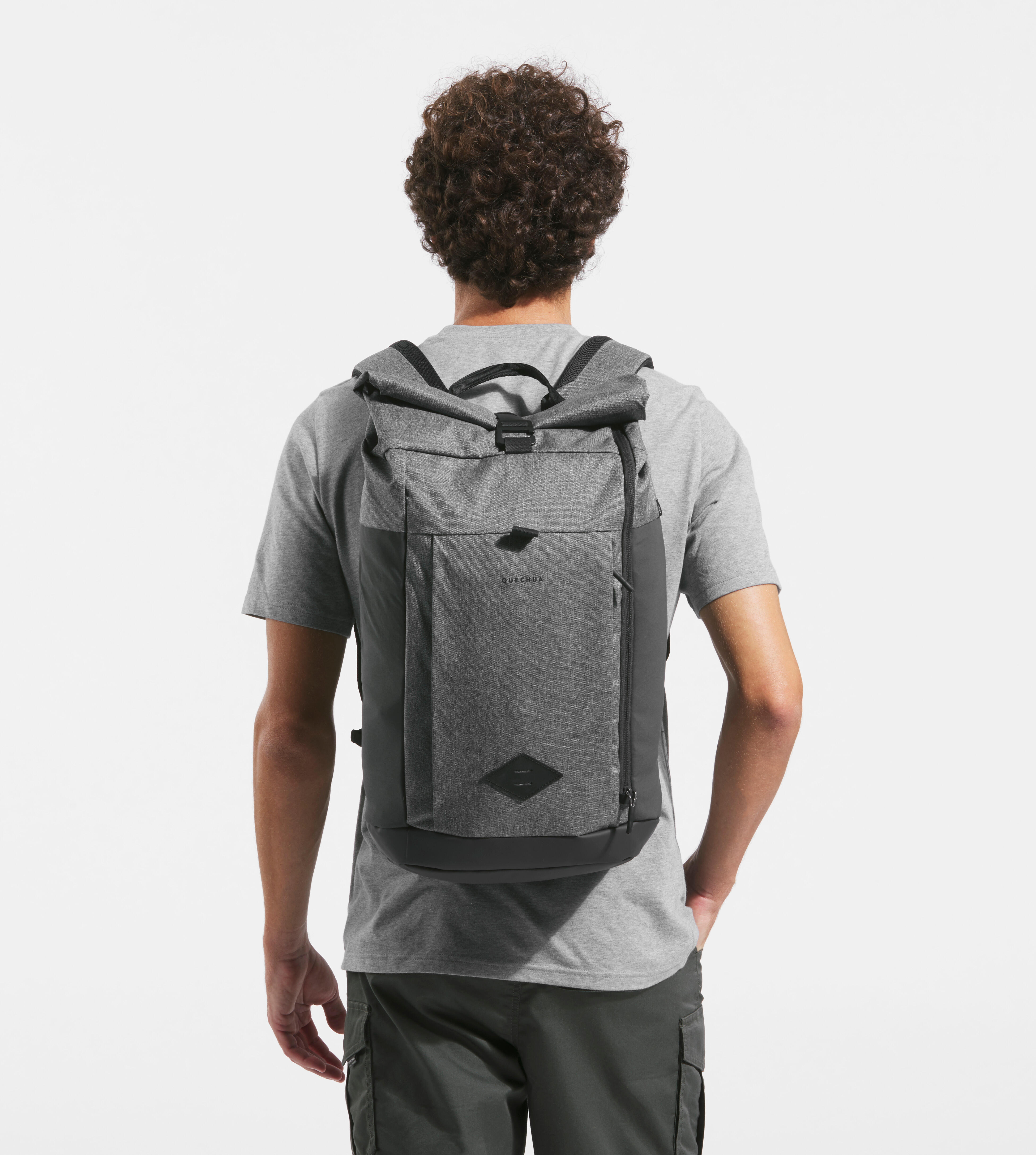 Sac a dos top roulé sur le haut