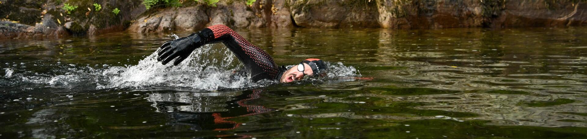 Open water zwemmen in koud water: doen of niet?