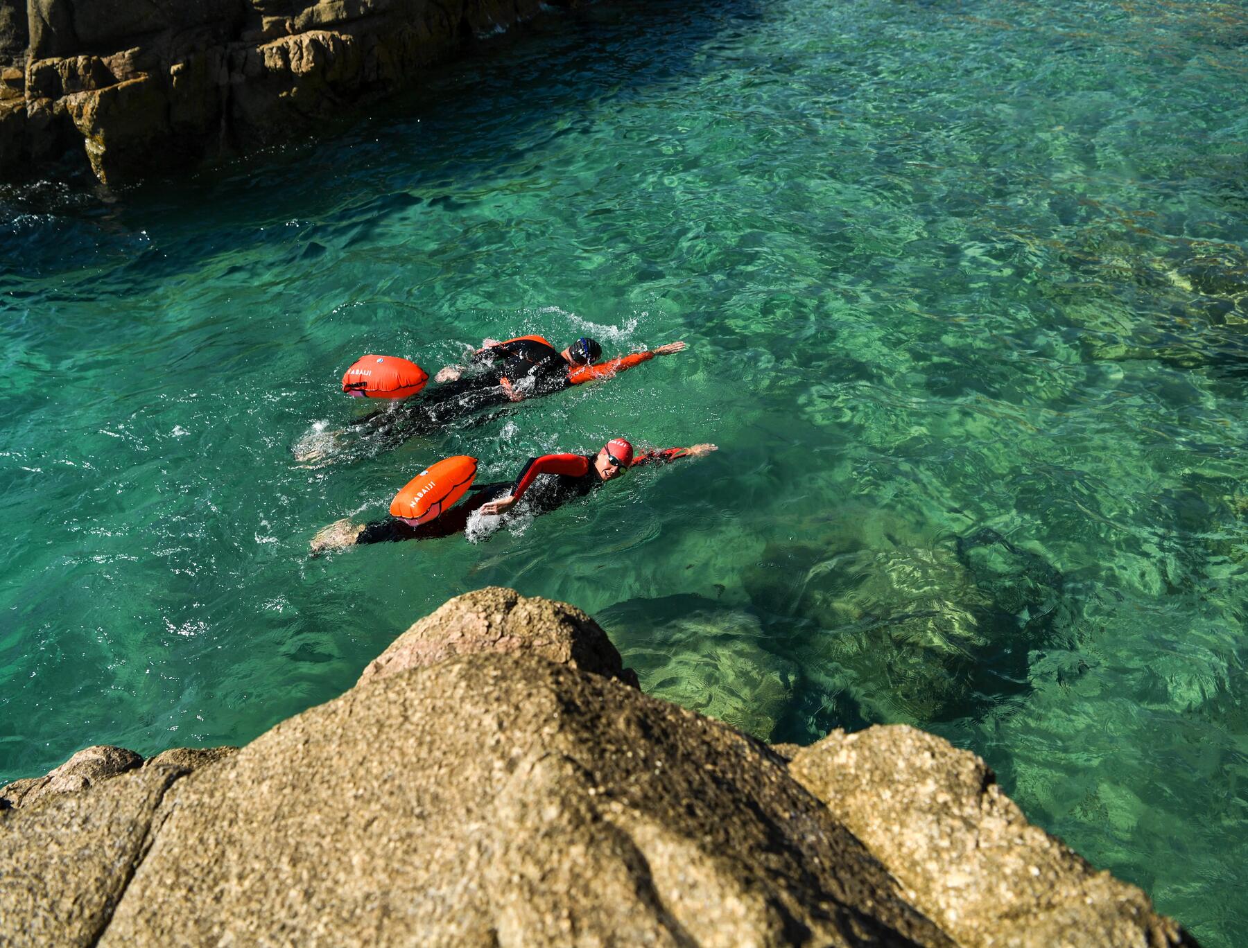 Quelle combinaison choisir pour la nage en eau libre ?