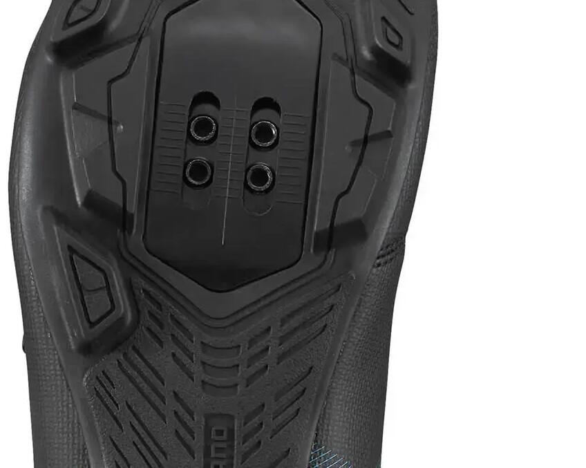 JE N'ARRIVE PAS À CLIPSER OU DÉCLIPSER La chaussure de ma pédale