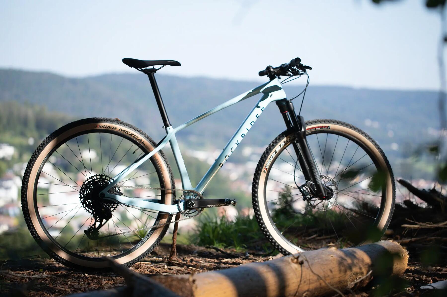 VTT ROCKRIDER semi-rigide