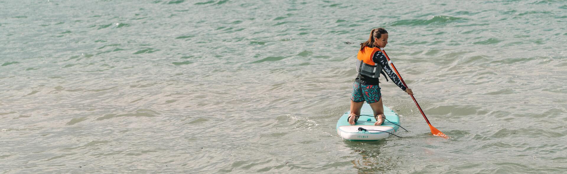 Comment remonter sur un paddle en mer ? 