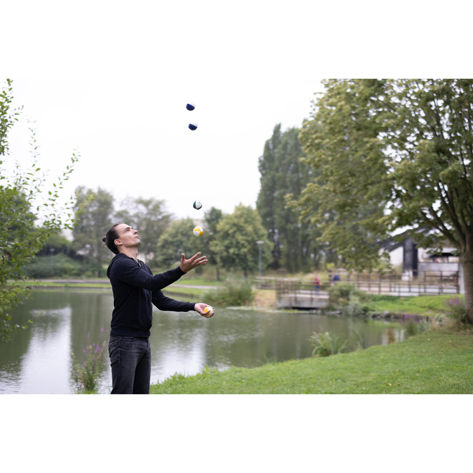 Set of 3 juggling balls 65mm 120g + carrying bag