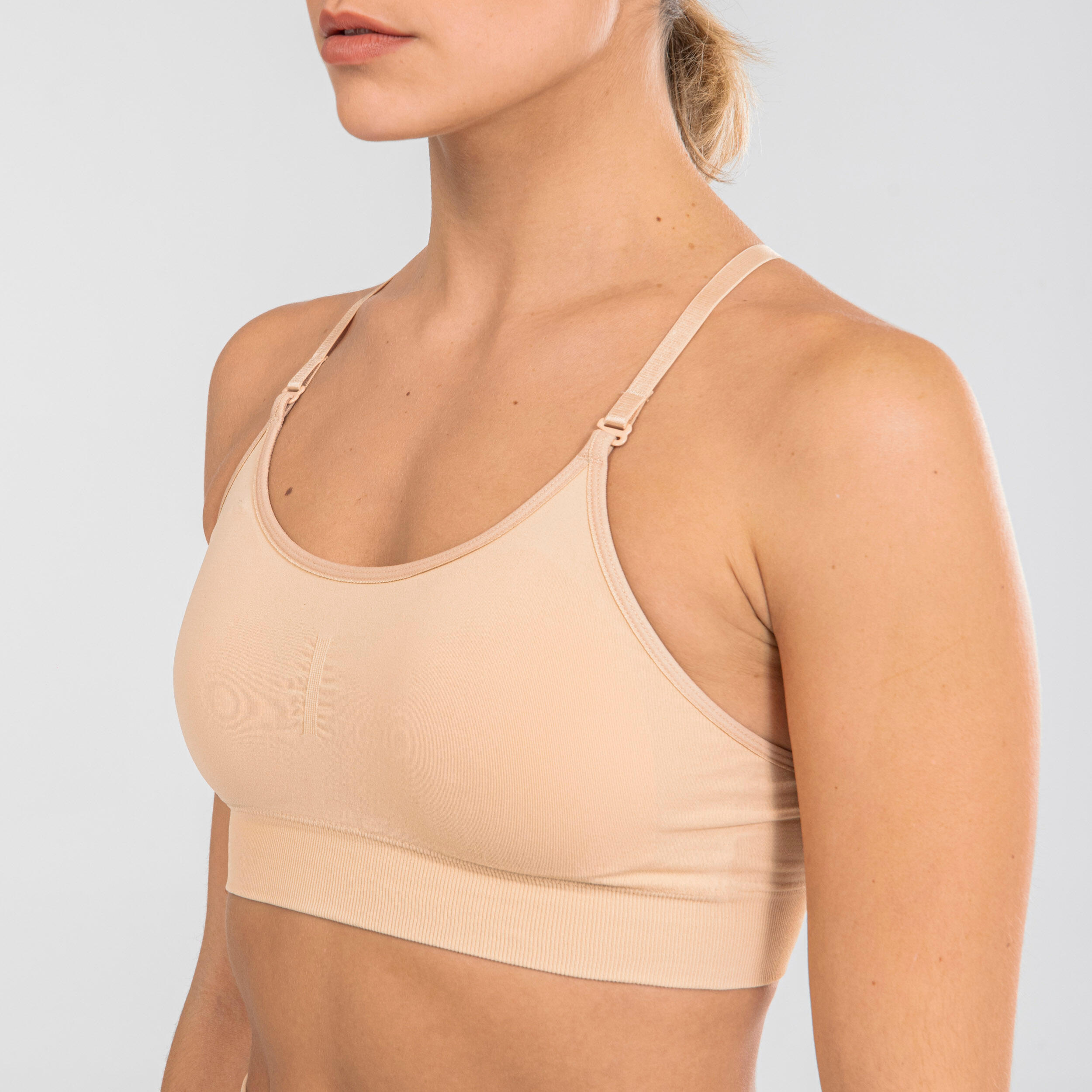 STAREVER Women's Convertible Strap Dance Show Sports Bra -
Light Beige