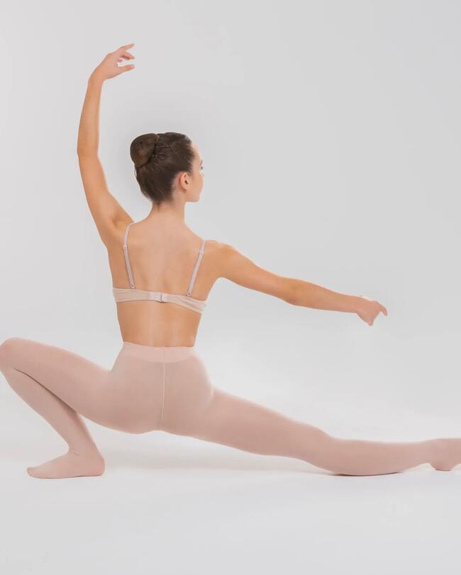 Balletttänzerin tanzt.