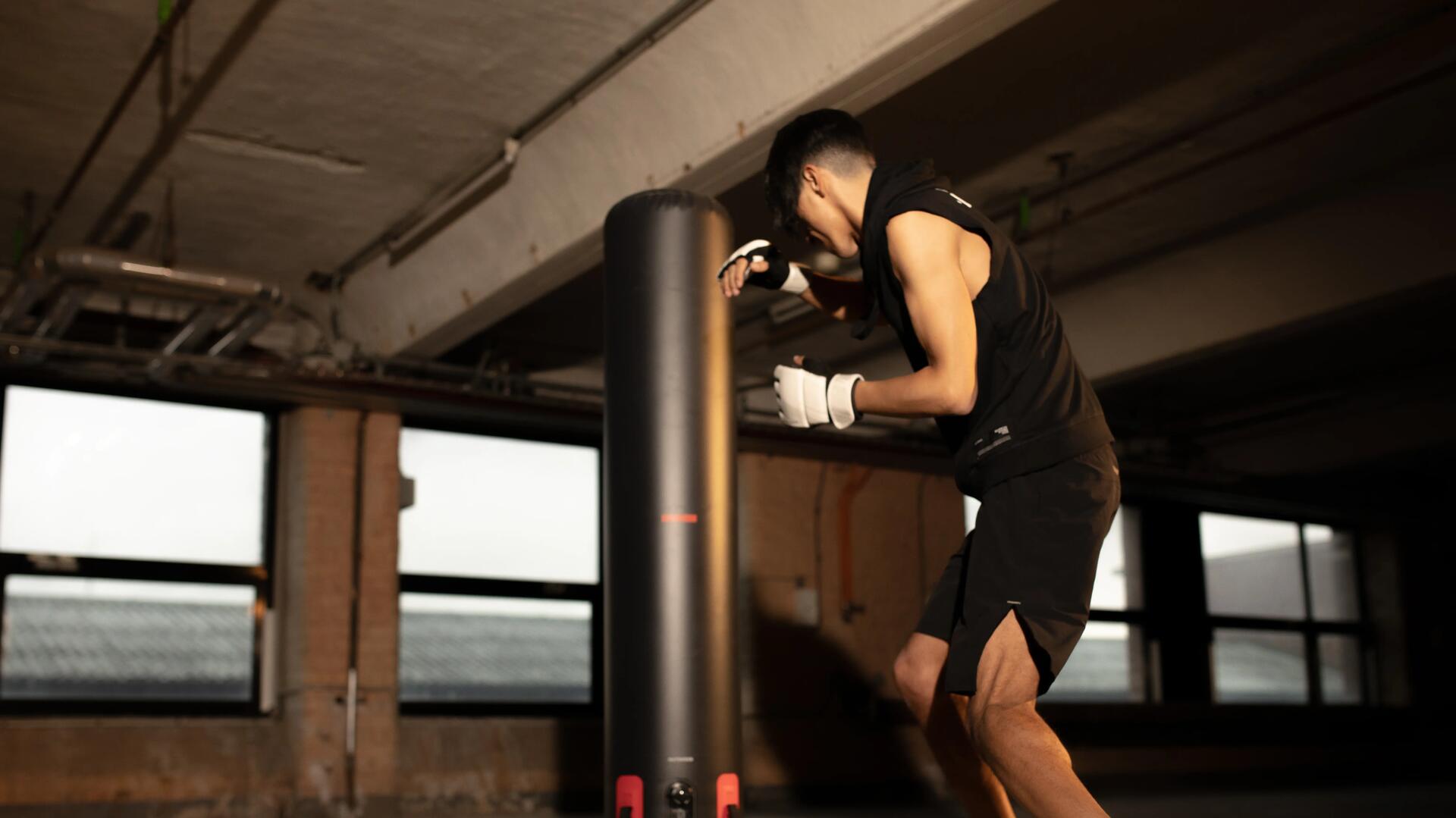 Boxing machine 100