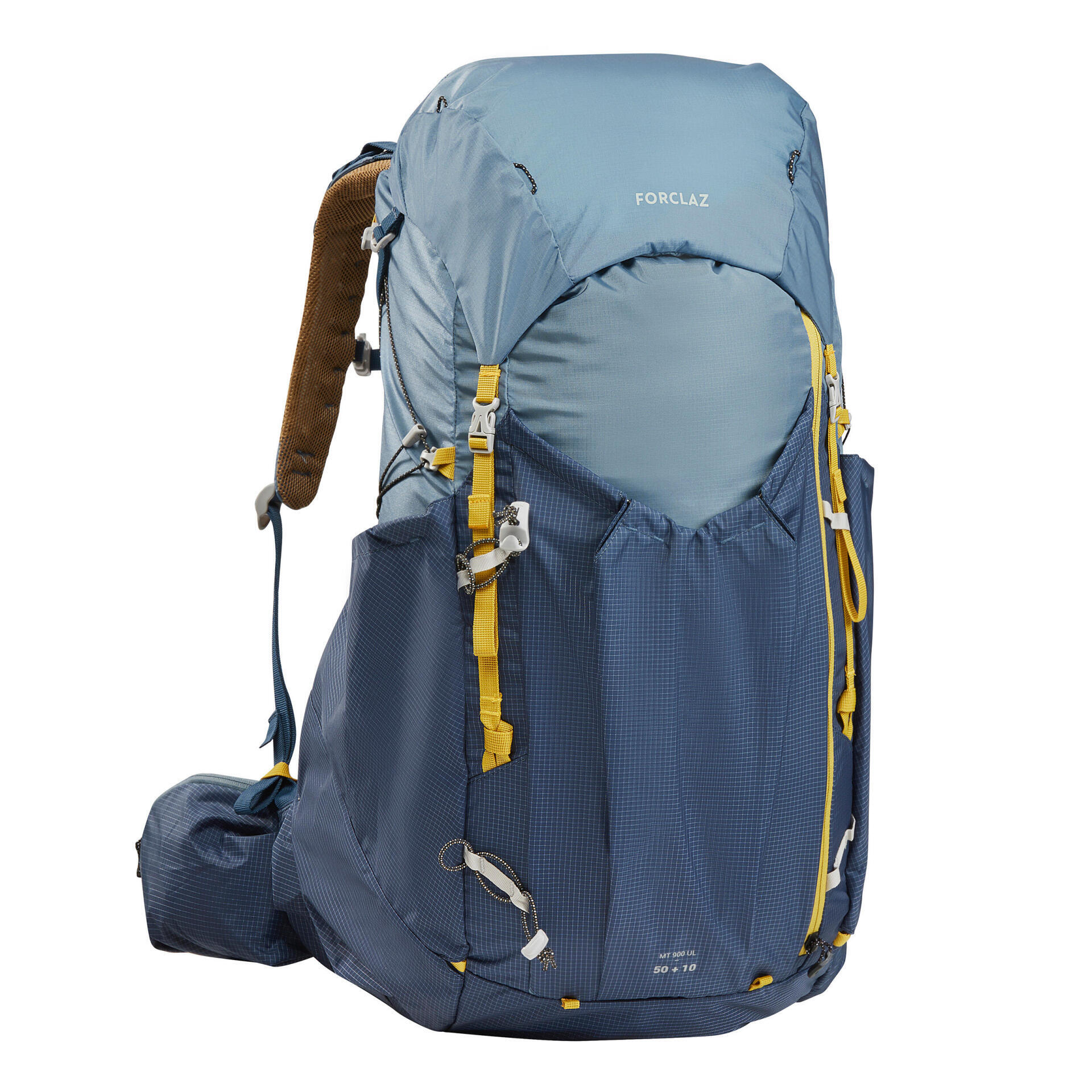 Lightweight and spacious: Which bag for a 3-day trek?