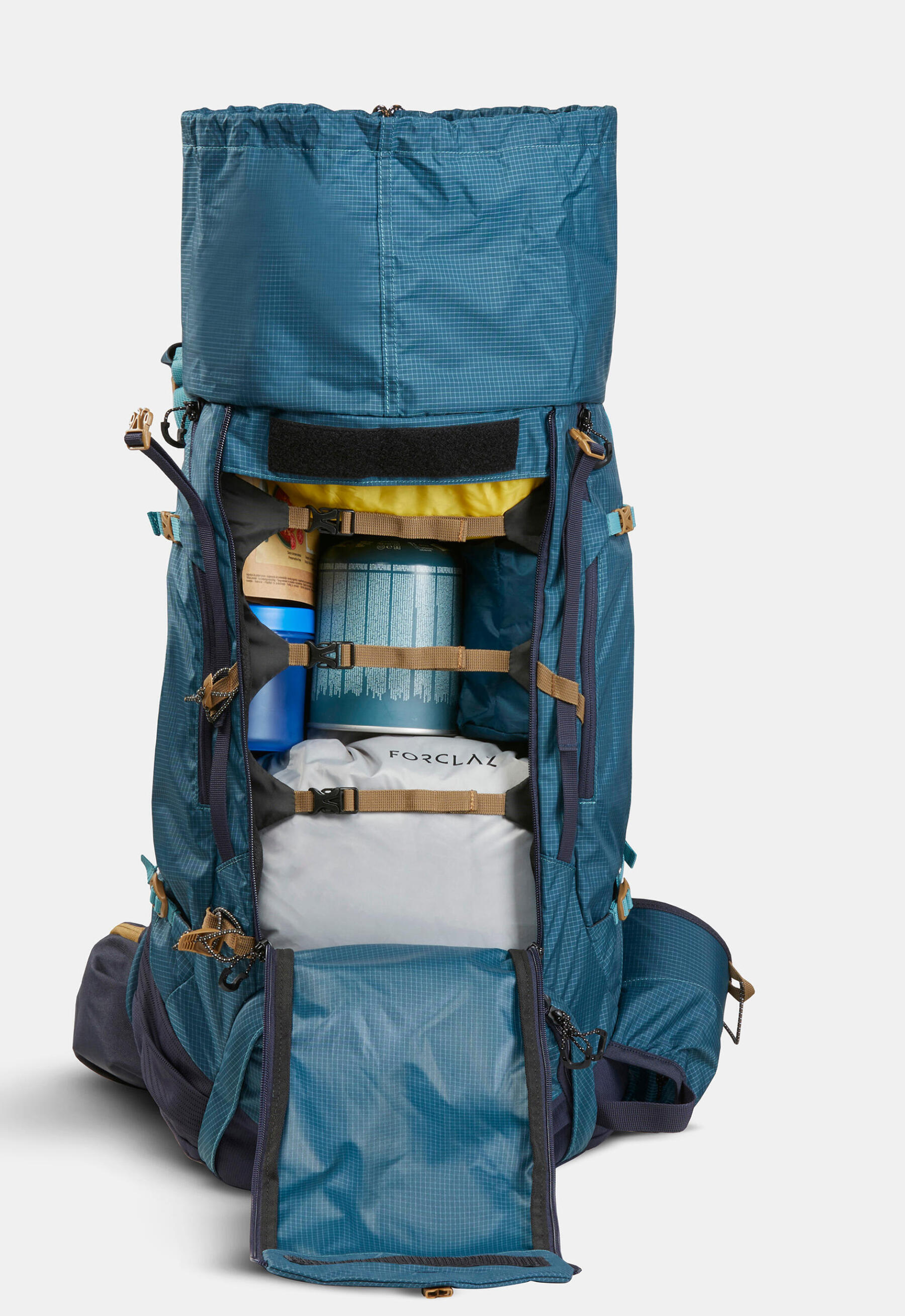 packing a hiking backpack