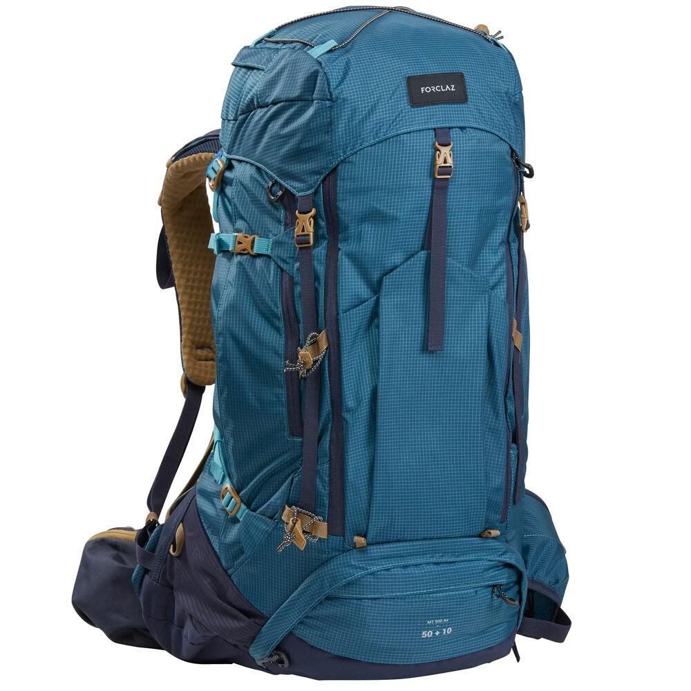 Pflege und Reparatur eines Trekking-Rucksacks MT500 AIR