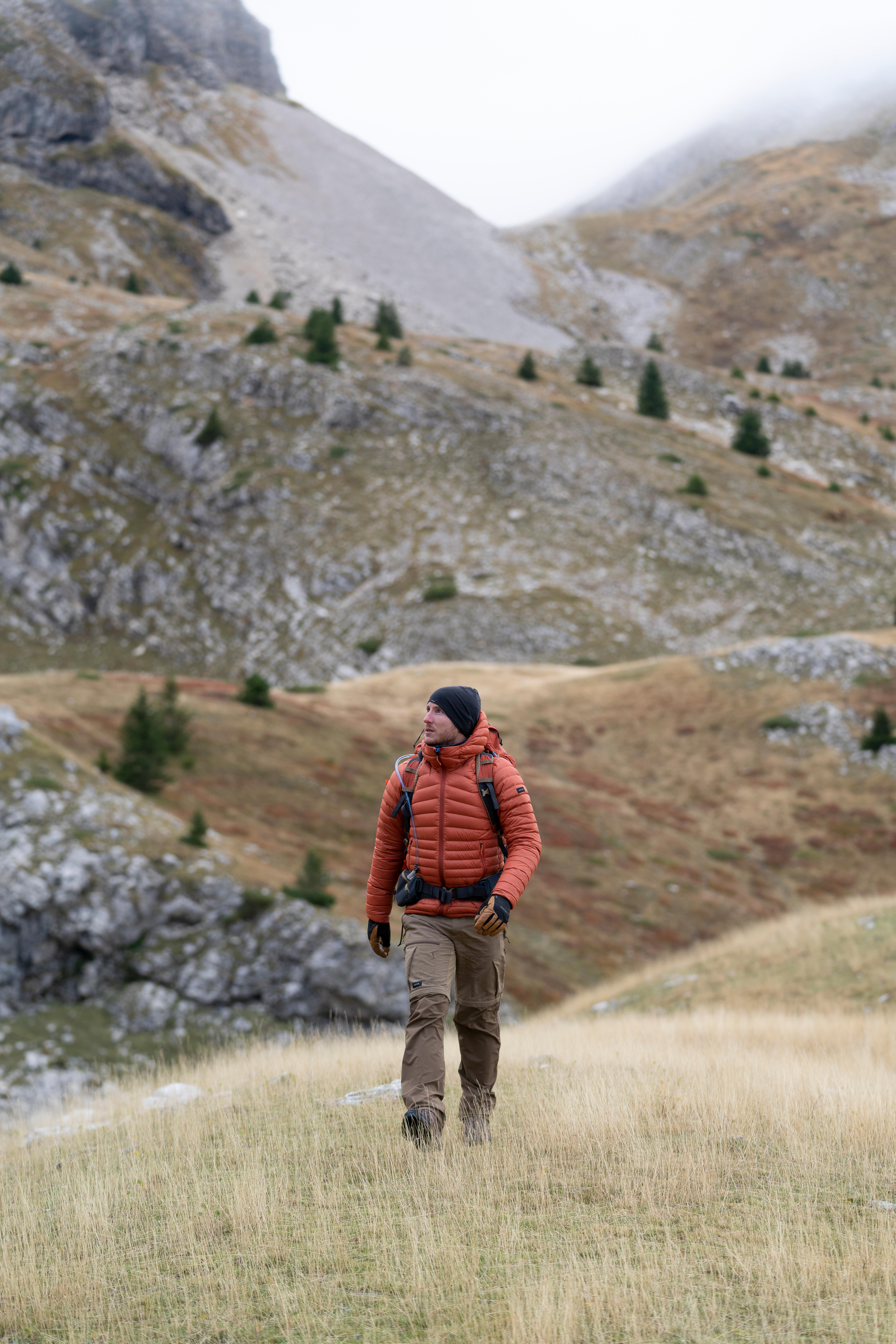 Manteau de randonnée en duvet avec capuchon homme – MT 100 - FORCLAZ