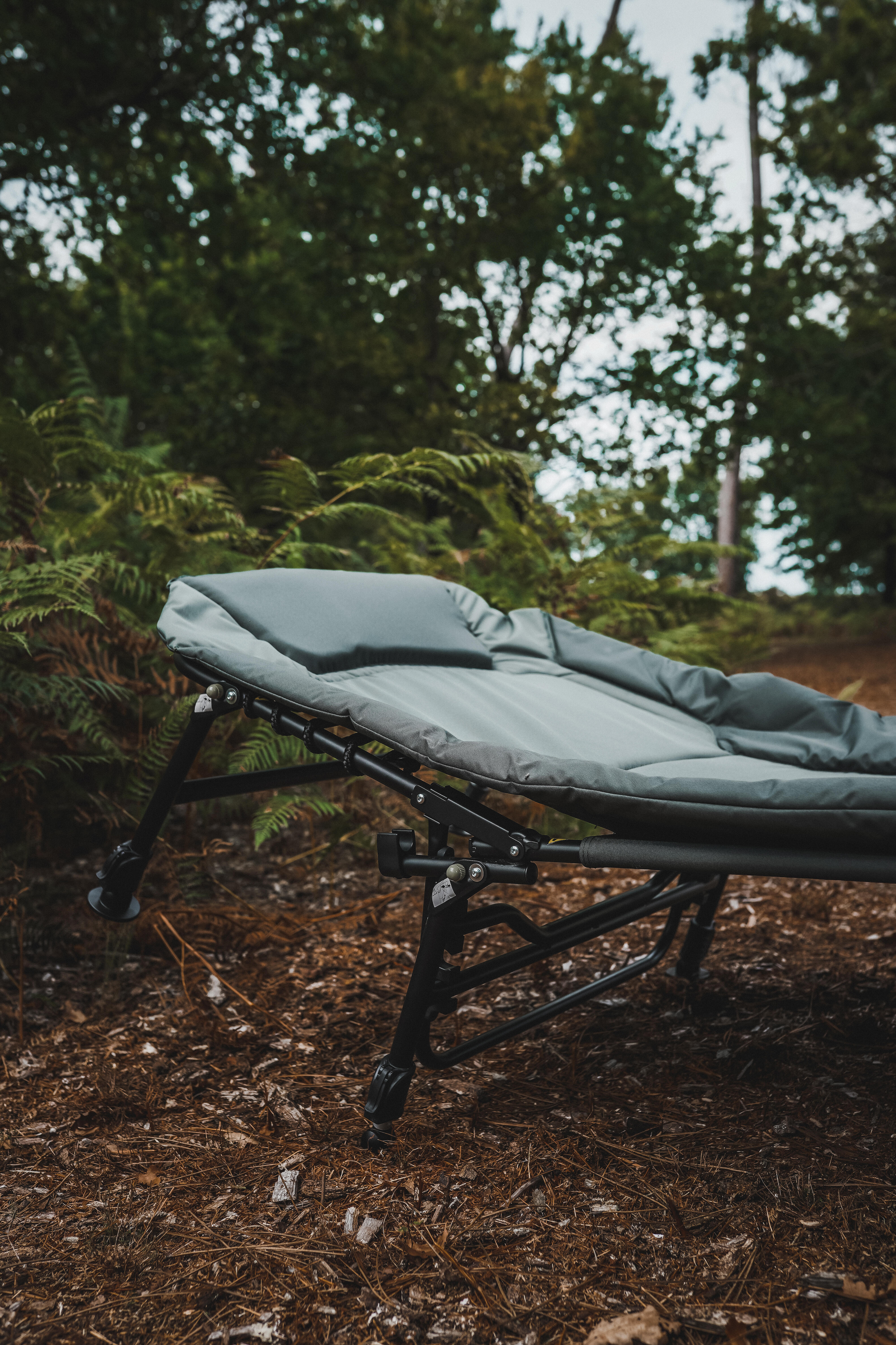 Bedchair Fullbreak Carp fishing