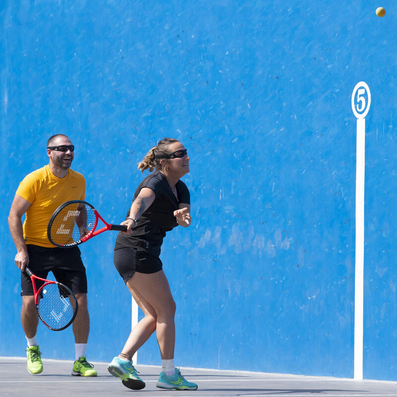 SAWUTPV Occhiali da Calcio Basket per Uomo Donna Sportivi all'Aria Aperta  con Dimensioni Regolabili, (Nero) : : Sport e tempo libero