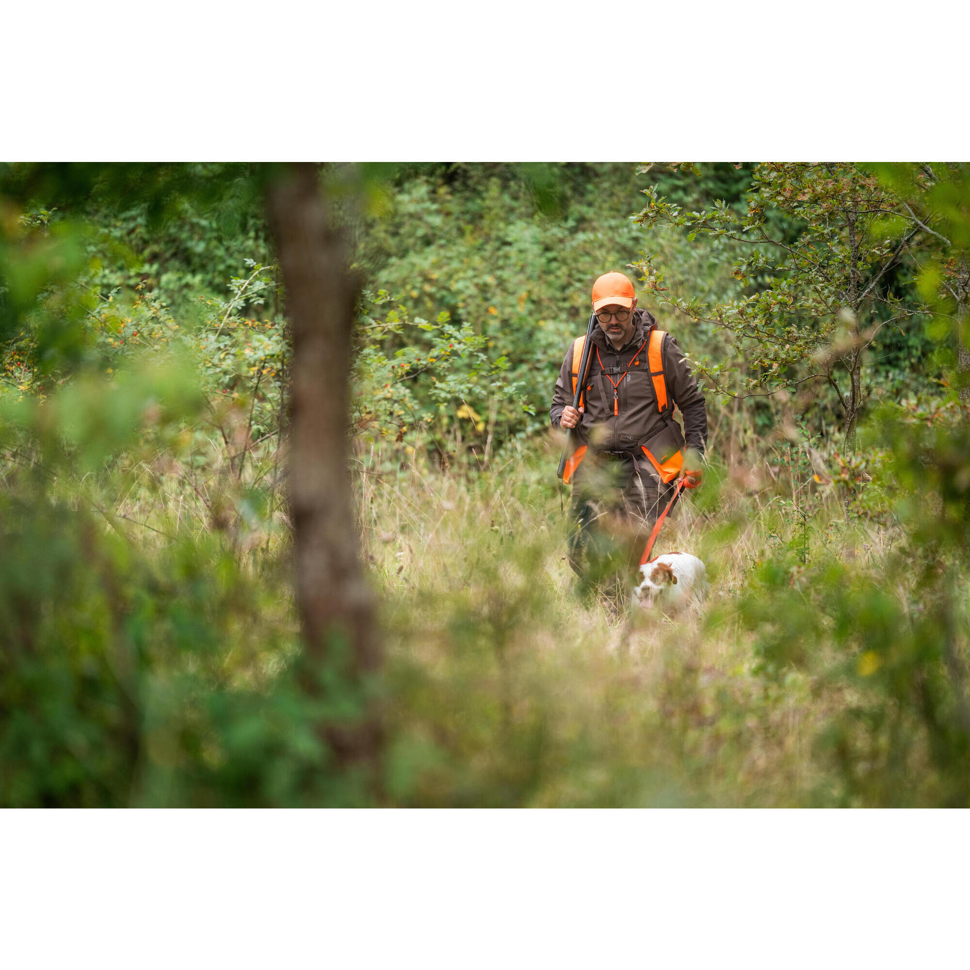 Men's 920 brown and fluorescent hunting vest