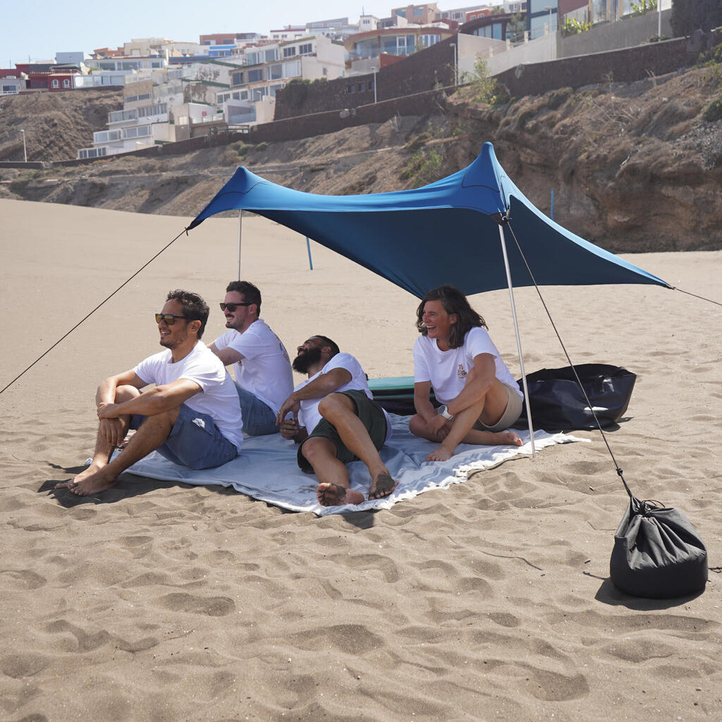 Plážový prístrešok s ochranou proti UV žiareniu pre 4 osoby modrý