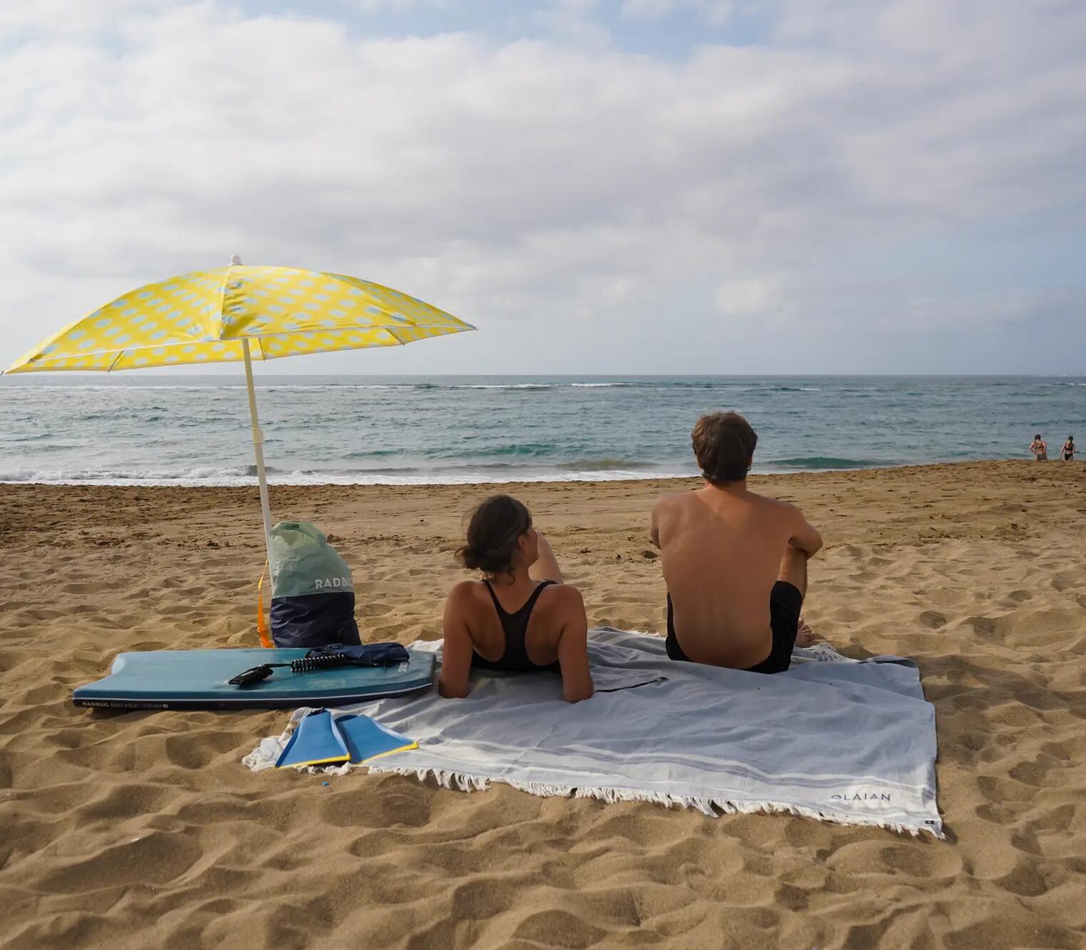 Quel type de parasol choisir pour la plage ?