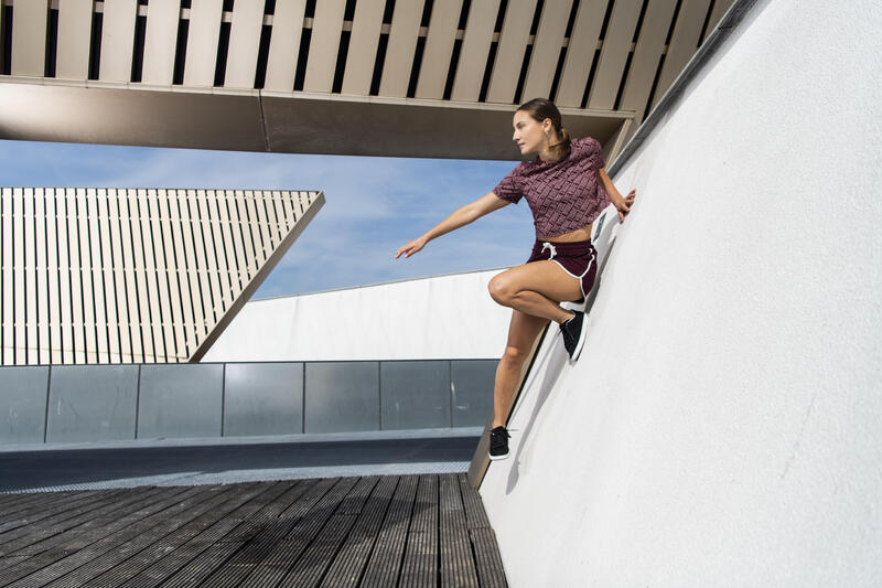 Női rövidnadrág street dance-hez, magasított derékkal, bordó 