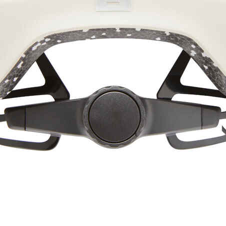 Ypač lengvas riedučių, riedlenčių ir paspirtukų sportui skirtas šalmas „MF900“