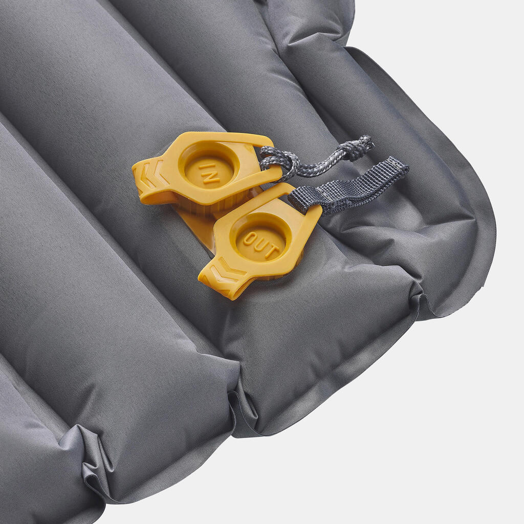 Inflatable trekking mattress - MT500 air S - 120 x 52 cm - 1-person