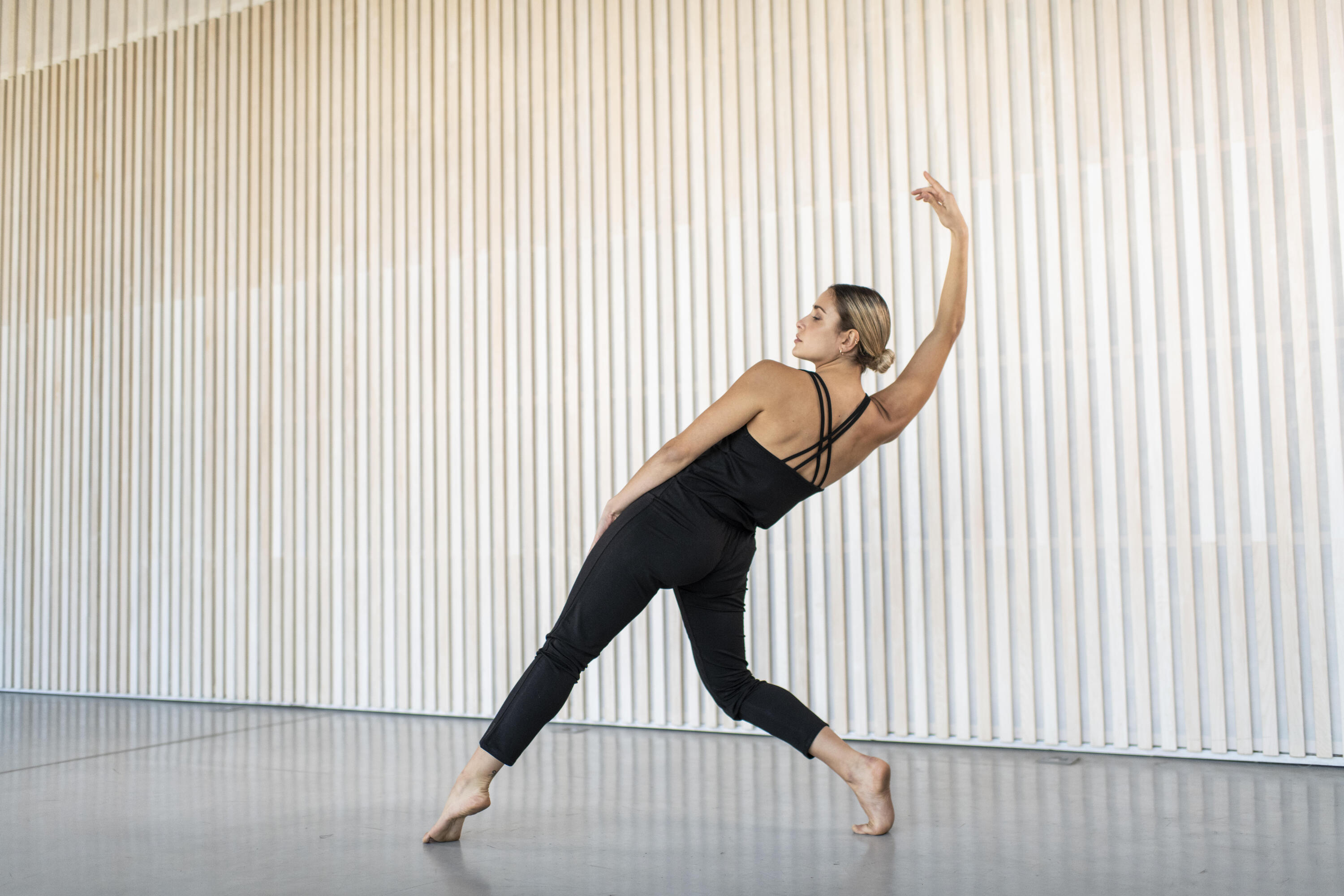 Combinaison danse modern jazz fluide Femme - noire 4/4