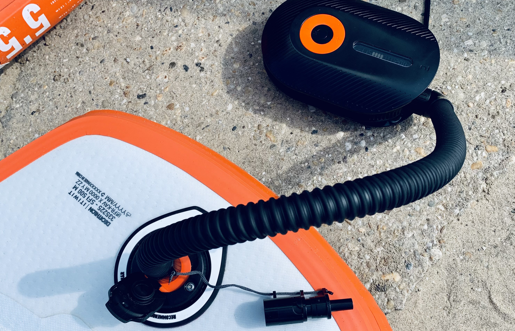 ITIWIT-BOMBA ELÉTRICA 0-20 PSI 13,8V-10A (TOMADA 12V) PARA STAND UP PADDLE E CAIAQUE