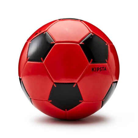 Futbolo kamuolys „First Kick“, 4 dydžio (9–12 m. vaikams), raudonas