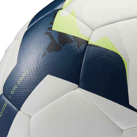 Hibridinis futbolo kamuolys, atitinkantis standartą „FIFA Basic“, „F500“, 4 dydžio, baltas, geltonas
