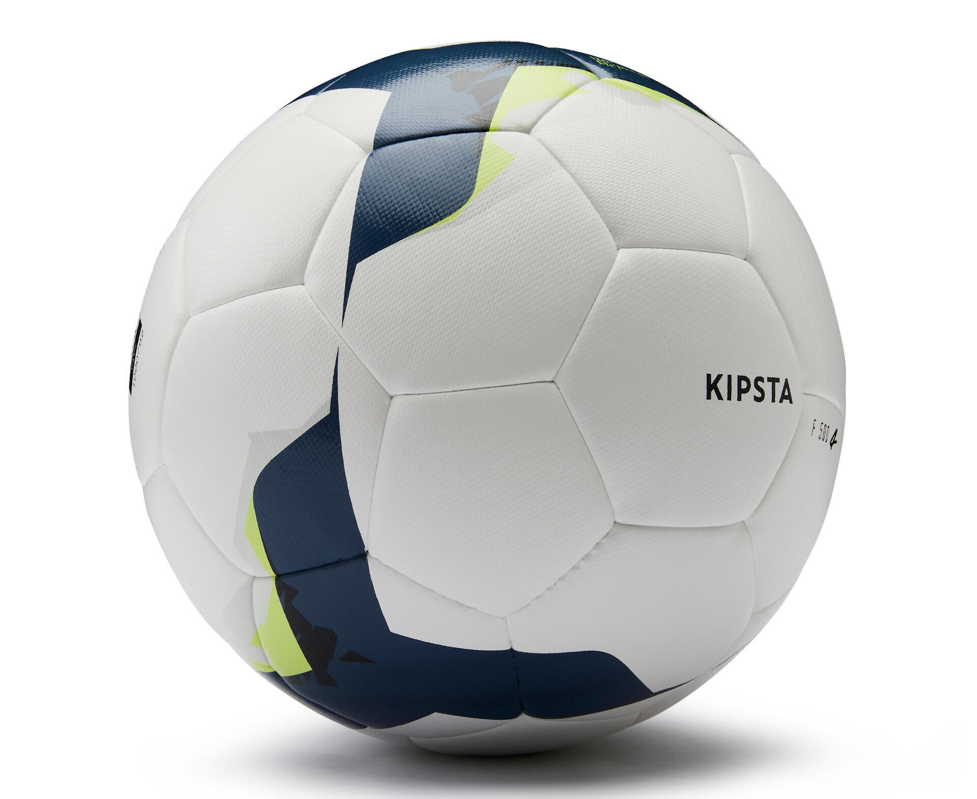 ¿Sabes cuál balón de fútbol elegir según el tipo de jugador?
