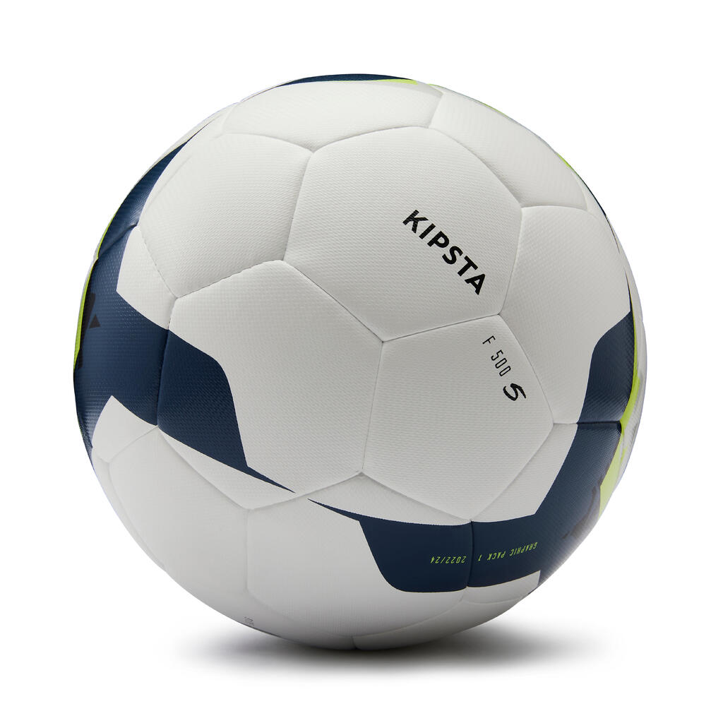 Ballon de football Hybride FIFA BASIC F500 taille 5 neige et brouillard rouge