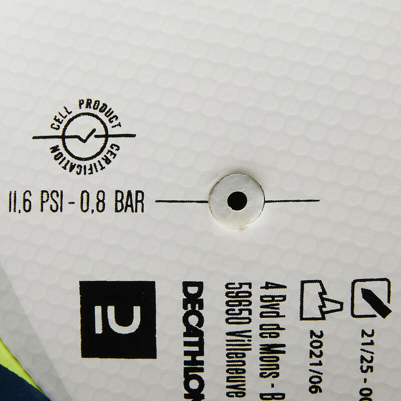 Balón de fútbol Híbrido FIFA BASIC F550 talla 5 blanco amarillo