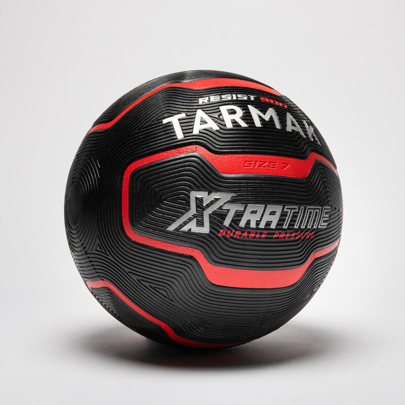 Basketbalový míč Resist 900 velikost 7 červeno-černý